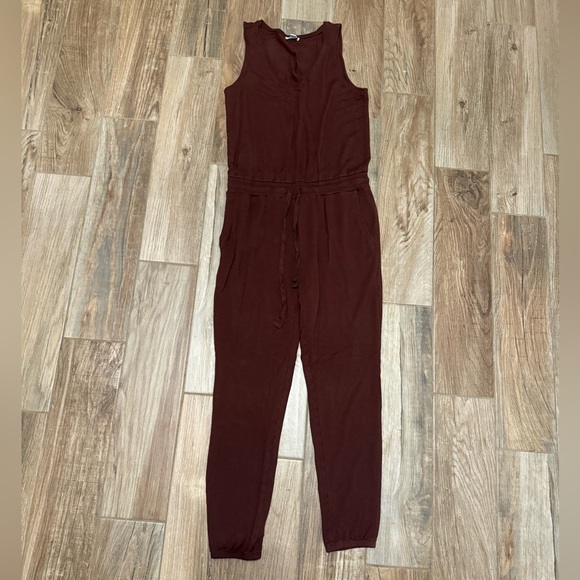 Daily Ritual Classic Jumpsuit - Picture 2 of 4